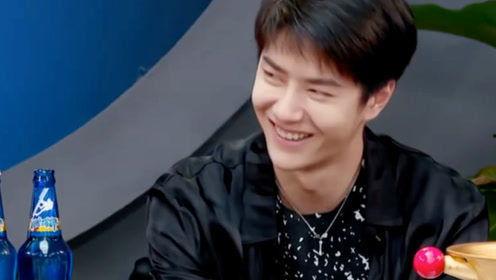 吃瓜主播导演,揭秘网络直播幕后操控者