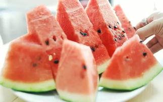 夏天吃瓜要用勺,吃瓜神器——勺子的奇妙之旅