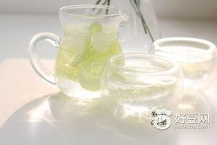 雪碧吃瓜,夏日清凉新风尚